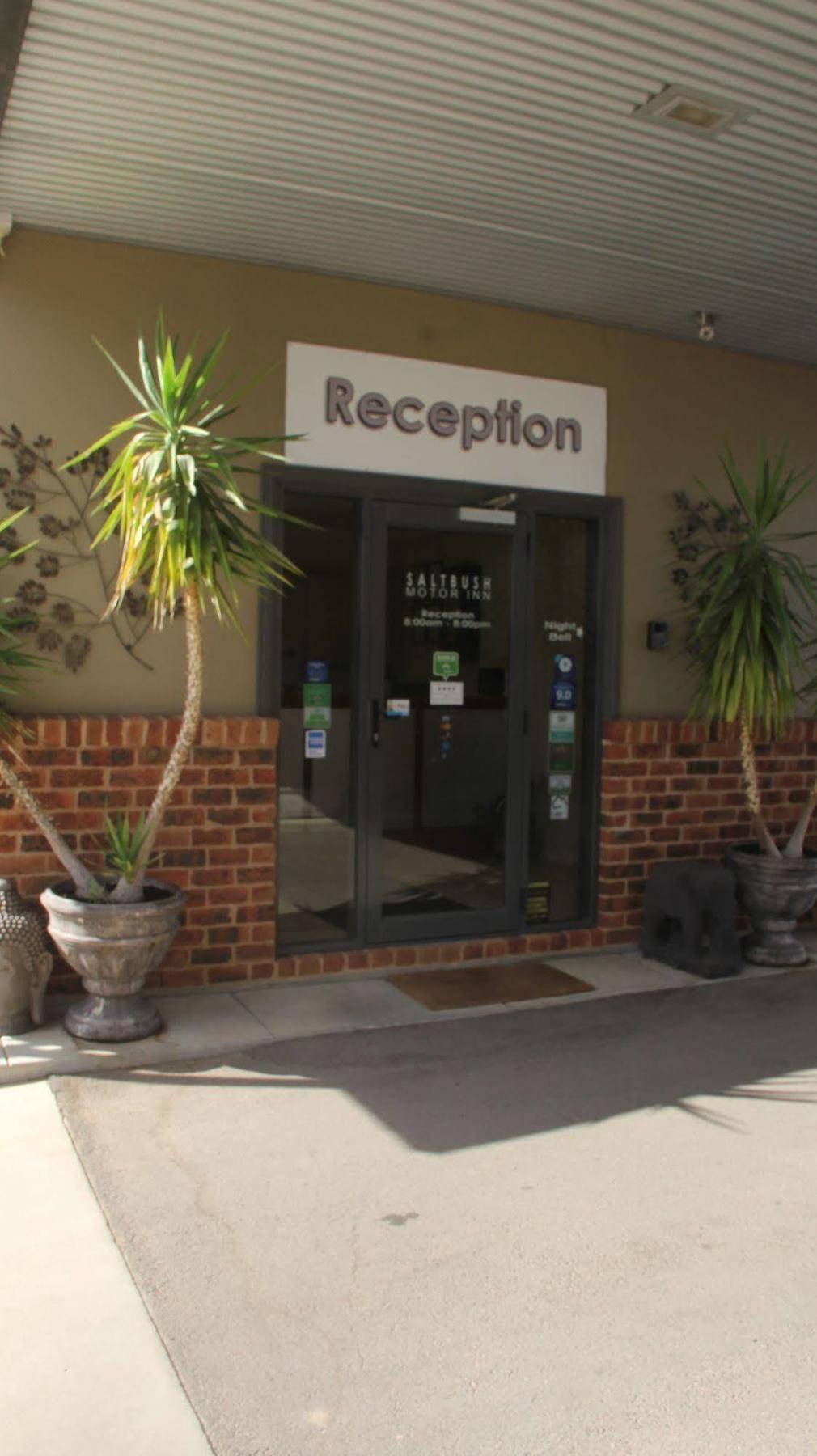 The Saltbush Motor Inn Hay Εξωτερικό φωτογραφία